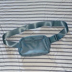 Blogilates Teal Belt Bag